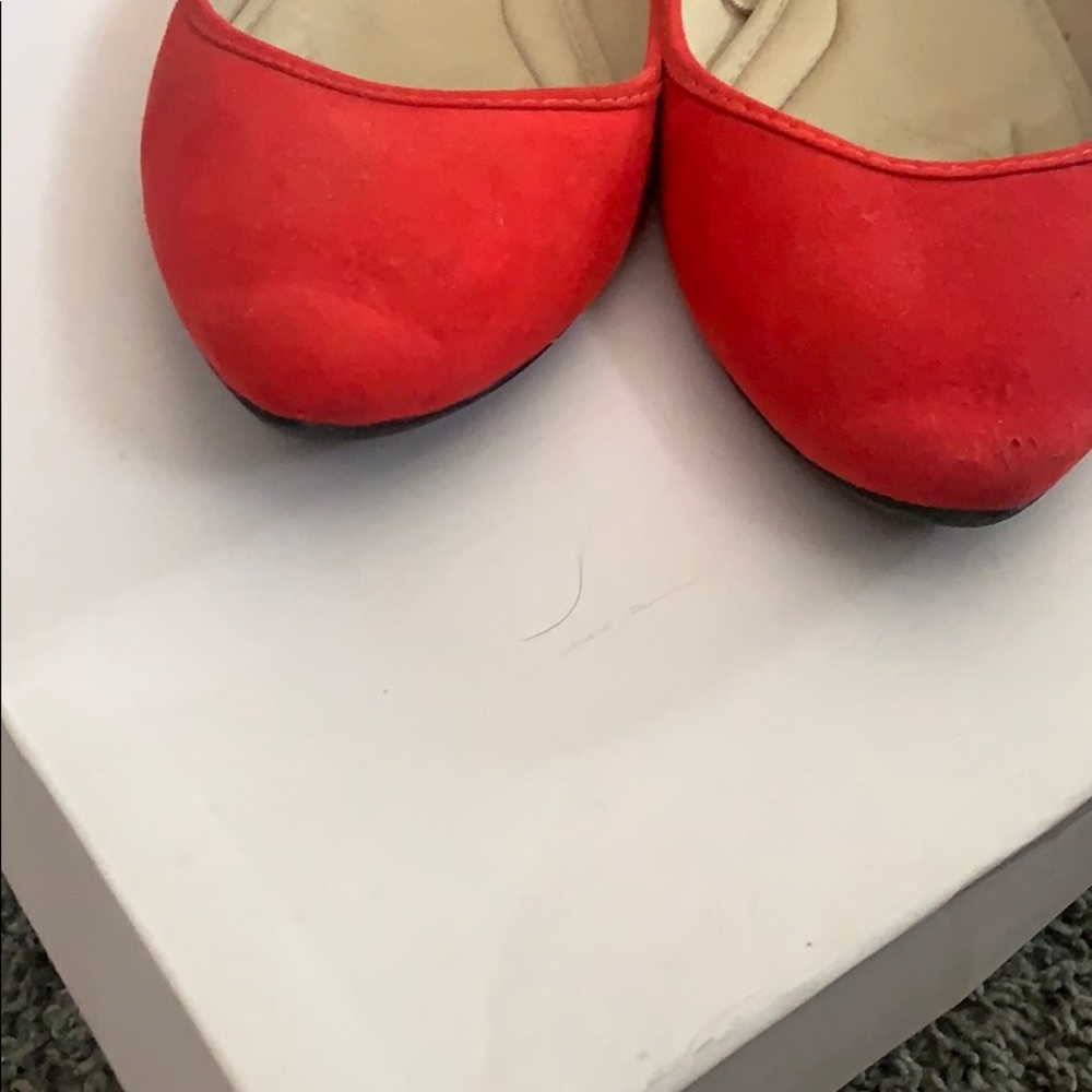 Flats - Picture 2 of 5